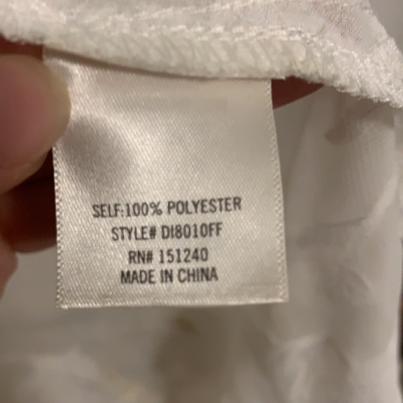 Francesca’s | Lace Kimono | Cream & White - Picture 2 of 4